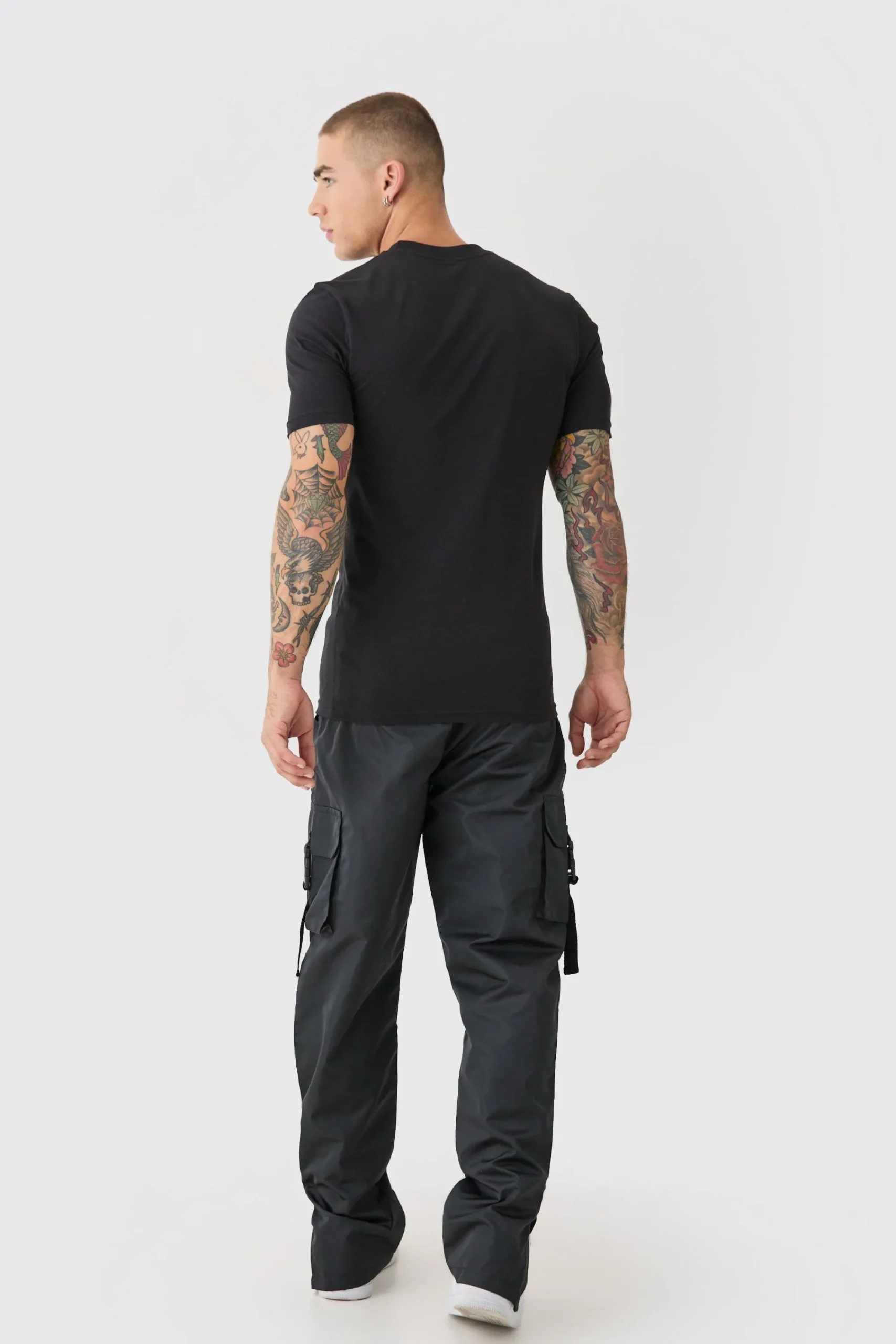 2 Pack Muscle Fit T-shirt | UK^boohooMAN Online