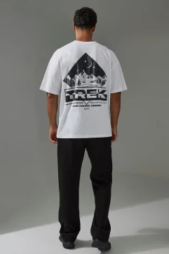 Active Oversized Trek Hiking T-shirt | UK^boohooMAN Outlet