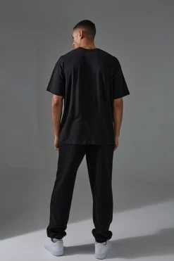 Active Oversized UFC Graphic License T-shirt | UK^boohooMAN New