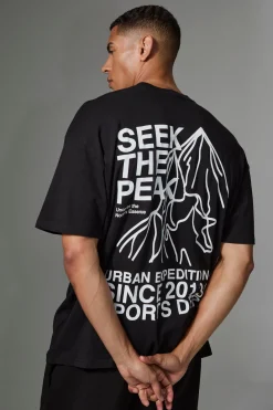 Active Oversized Urban Expeditions T-shirt | UK^boohooMAN Hot