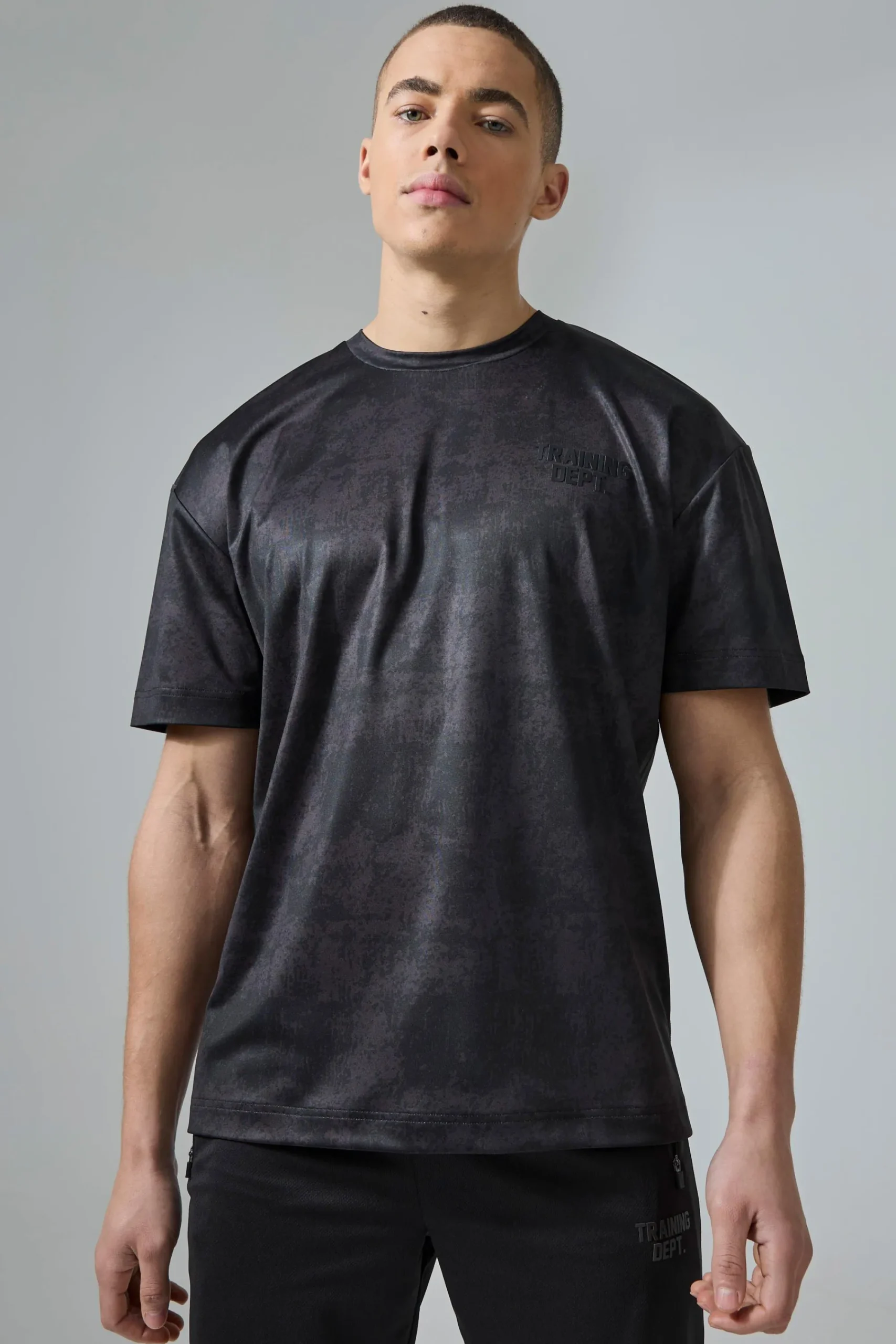 Active Training Dept Oversized Camo T-shirt | UK^boohooMAN Discount