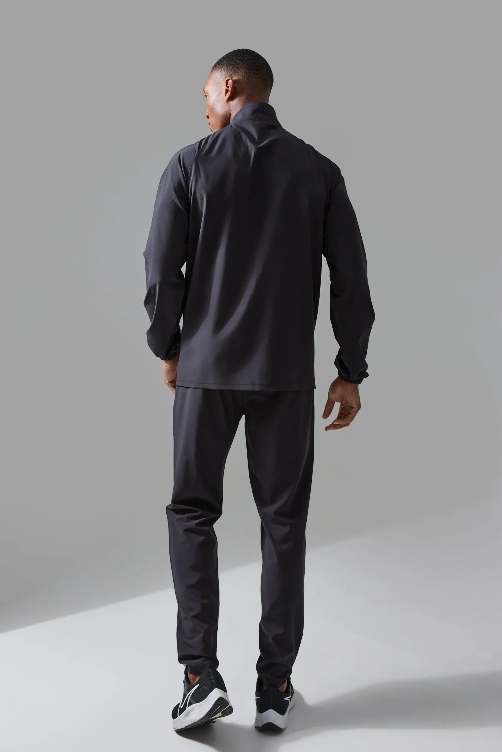 boohooMAN Active Training Dept Panelled Regular Fit Funnel Neck Jacket | UK| Coats & Jackets