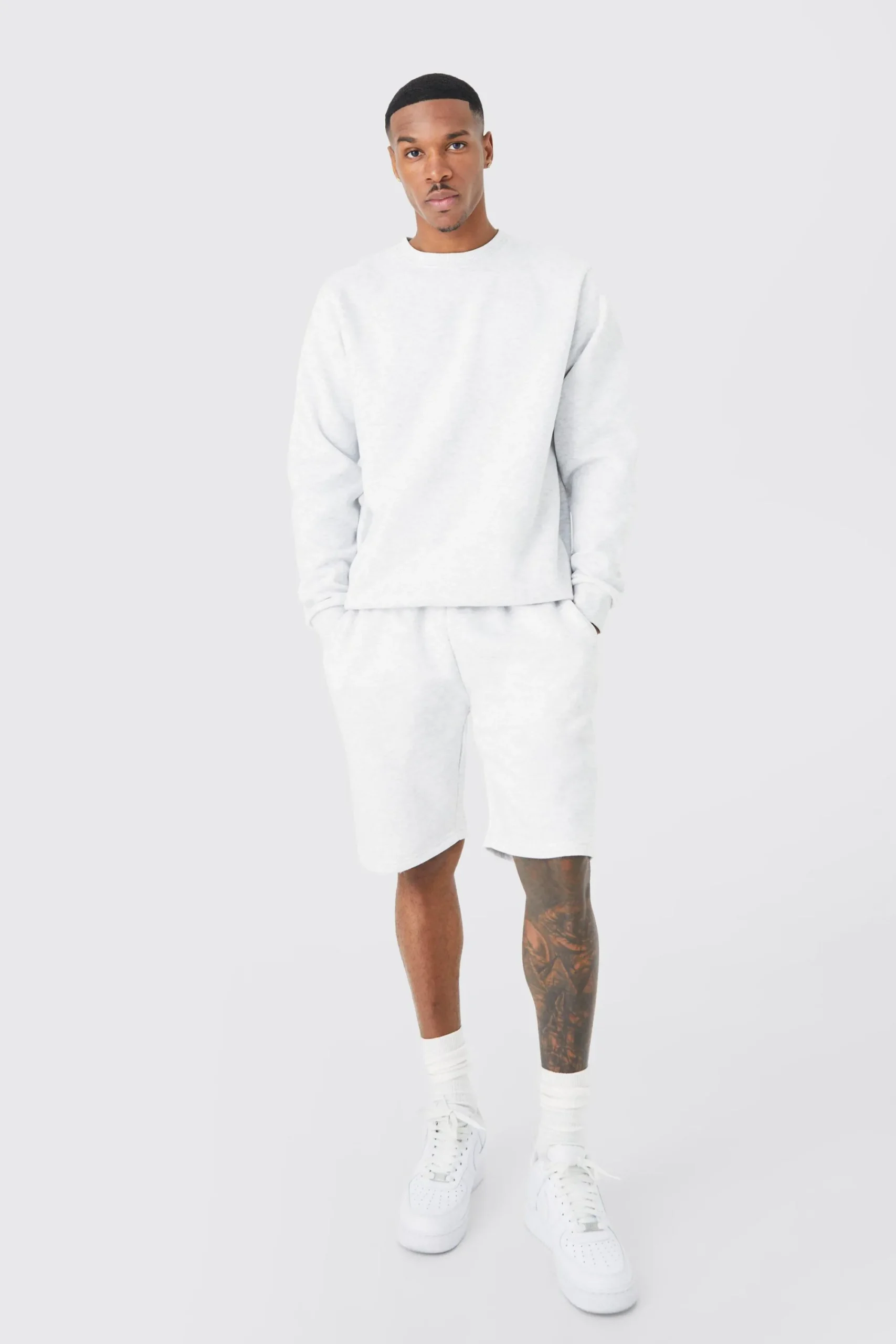 boohooMAN Basic Crew Neck Sweatshirt | UK| Hoodies & Sweatshirts