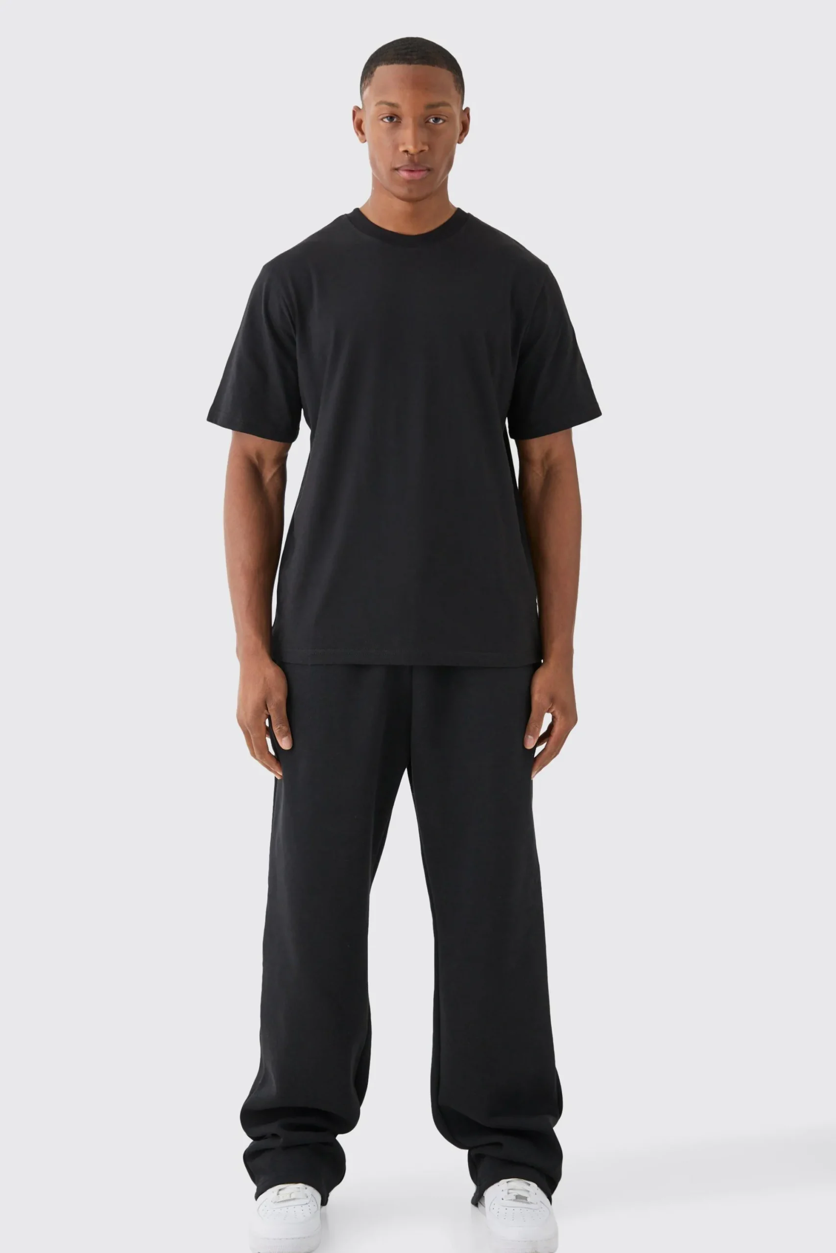 Basic Crew Neck T-shirt | UK^boohooMAN Online