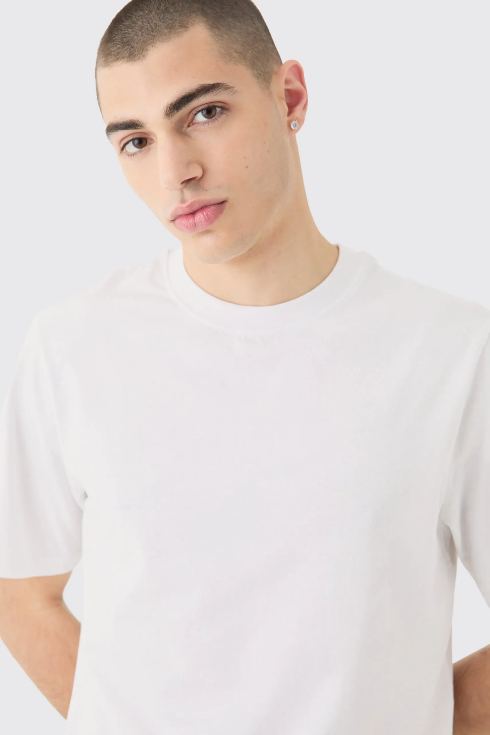 Basic Longline Crew Neck T-shirt | UK^boohooMAN Outlet