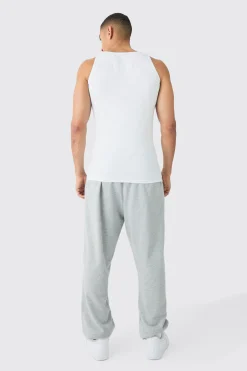 Basic Muscle Fit Vest | UK^boohooMAN New