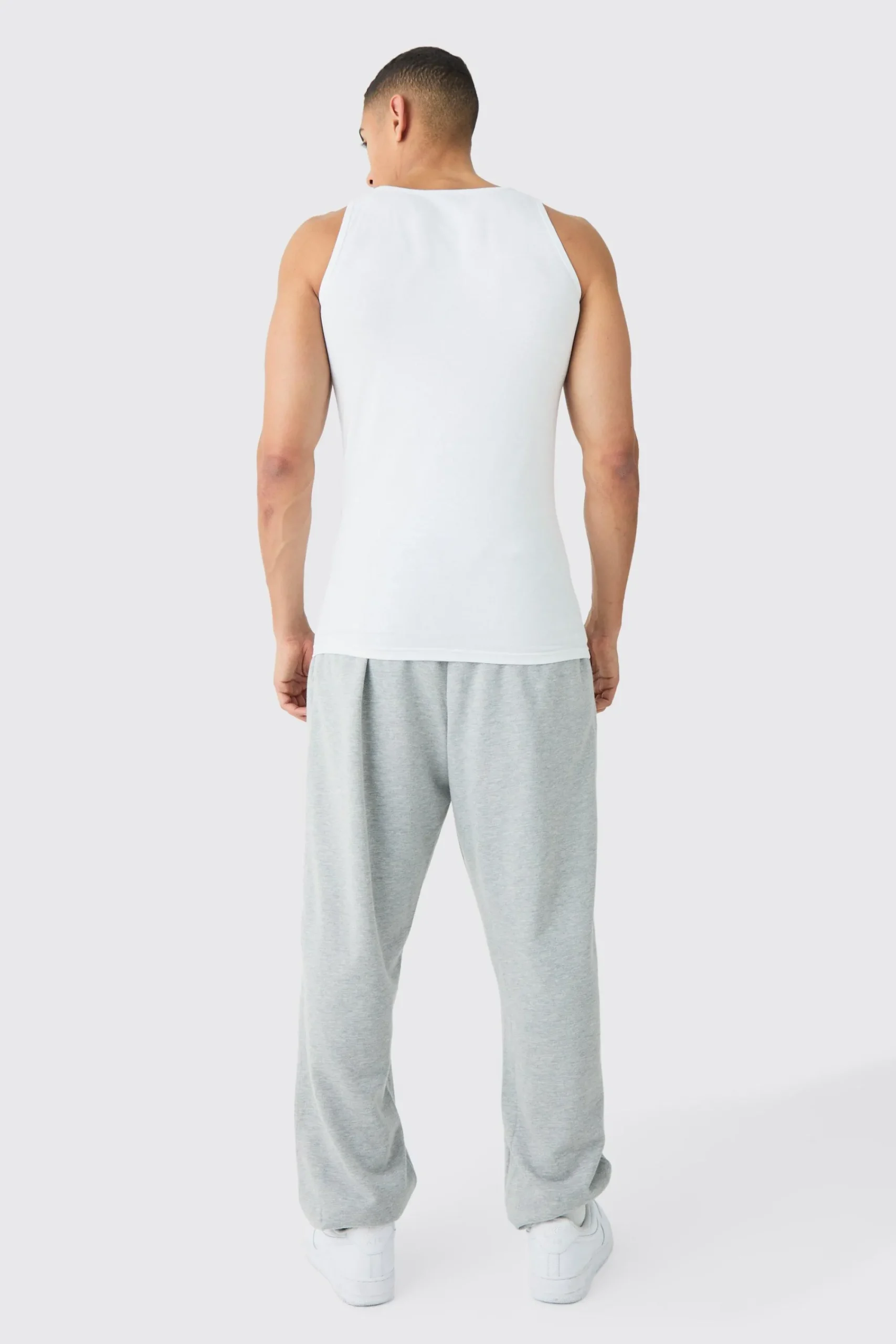 Basic Muscle Fit Vest | UK^boohooMAN New