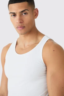 Basic Muscle Fit Vest | UK^boohooMAN New