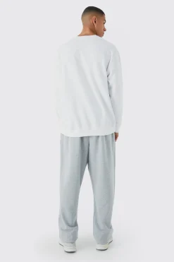 boohooMAN Basic Oversized Crew Neck Sweatshirt | UK| Hoodies & Sweatshirts