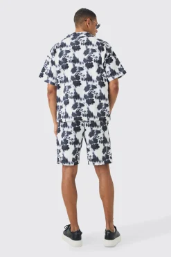 boohooMAN Boxy Abstract Floral Printed Pleated Shirt & Short | UK| Sets & Co-Ords