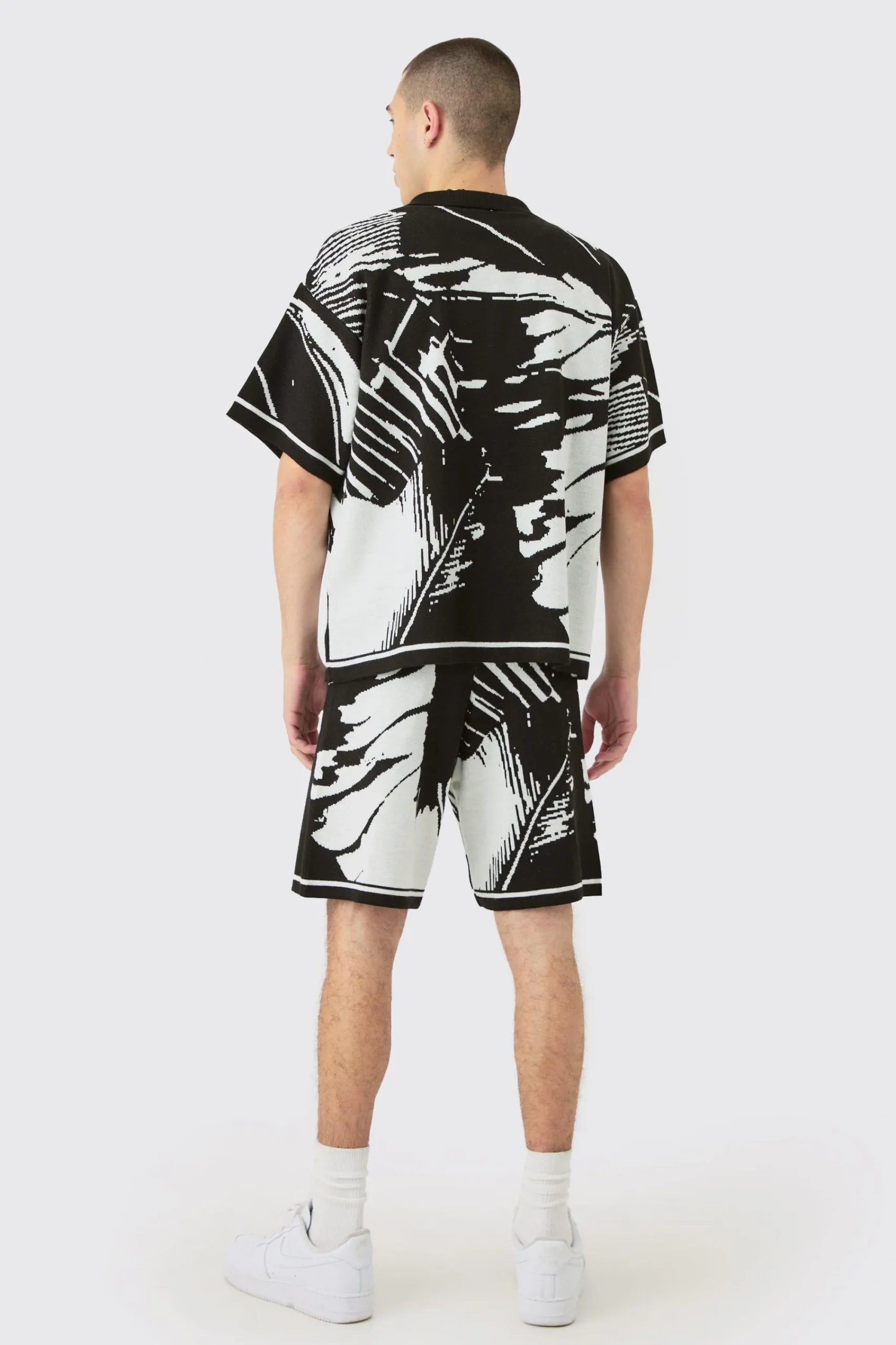boohooMAN Boxy Abstract Shirt And Short Set | UK| Shirts|Tracksuits