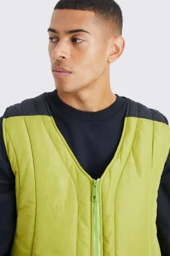 boohooMAN Boxy Curved Quilted Gilet | UK| Coats & Jackets