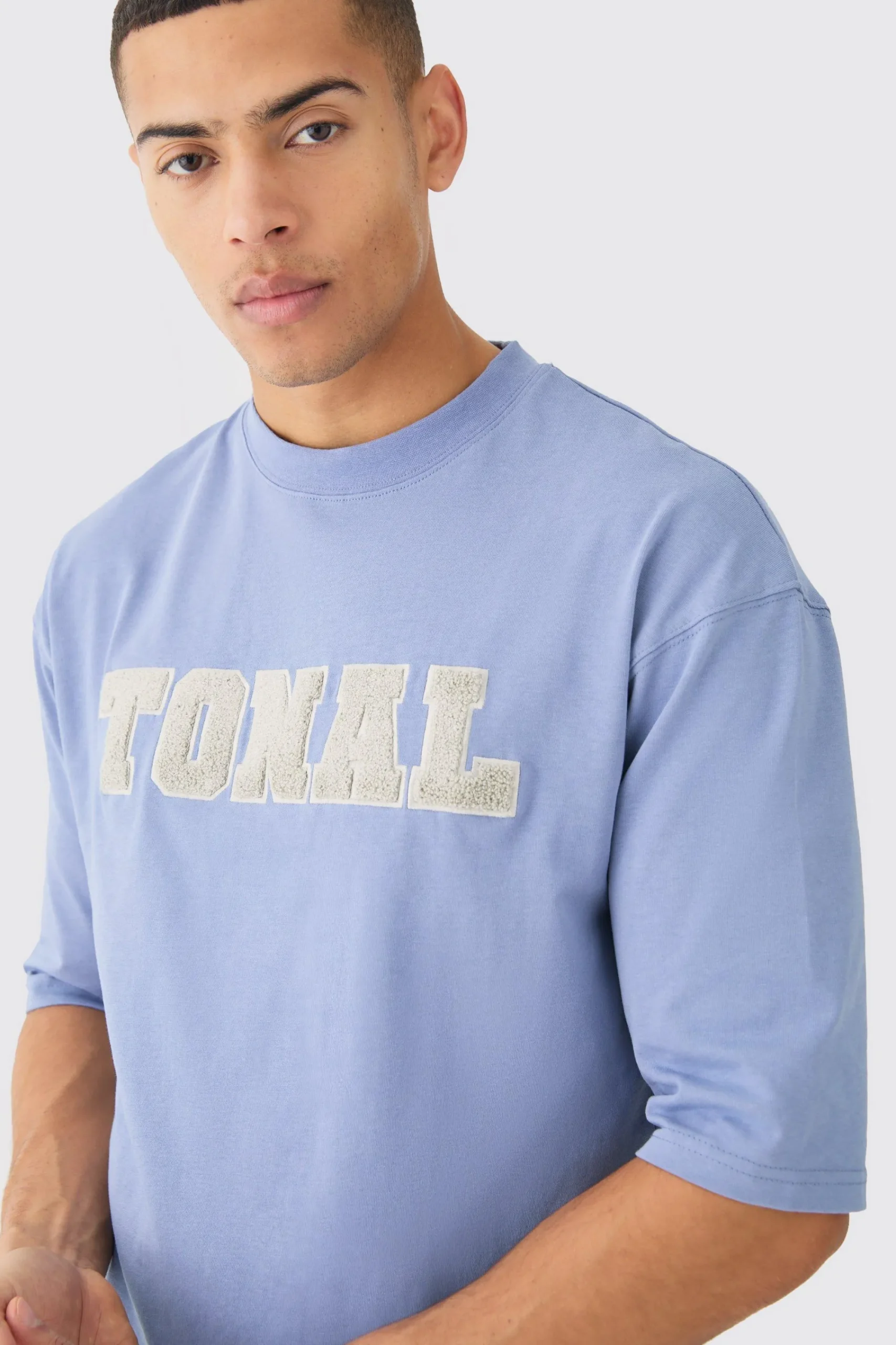 Boxy Half Sleeve Borg Applique T-shirt | UK^boohooMAN New