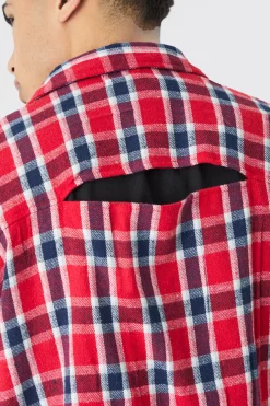 boohooMAN Boxy Short Sleeve Back Vent Check Shirt | UK| Shirts