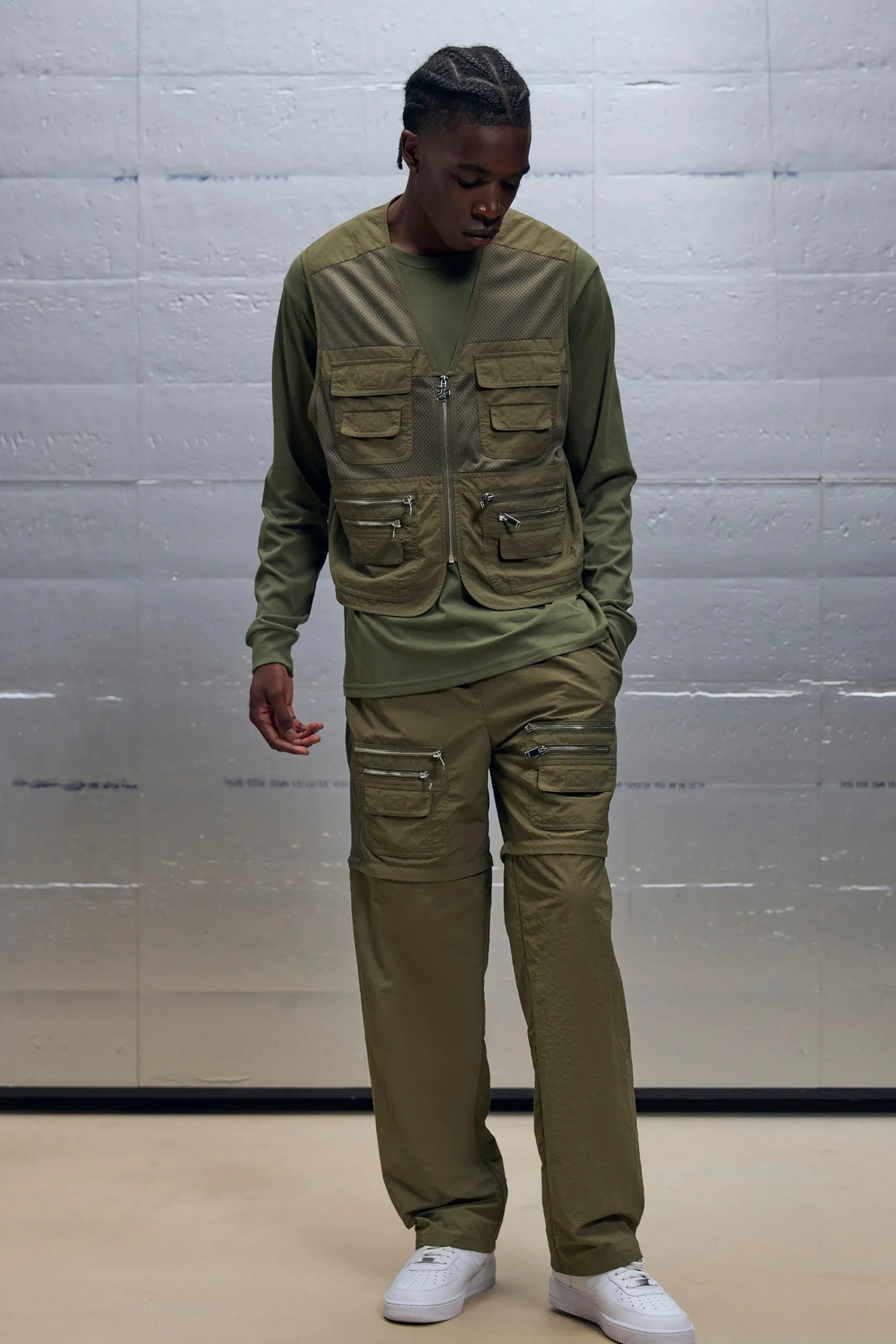 boohooMAN Boxy Utility Mesh Cargo Pocket Vest & Zip Off Trouser Set | UK| Trousers|Cargos