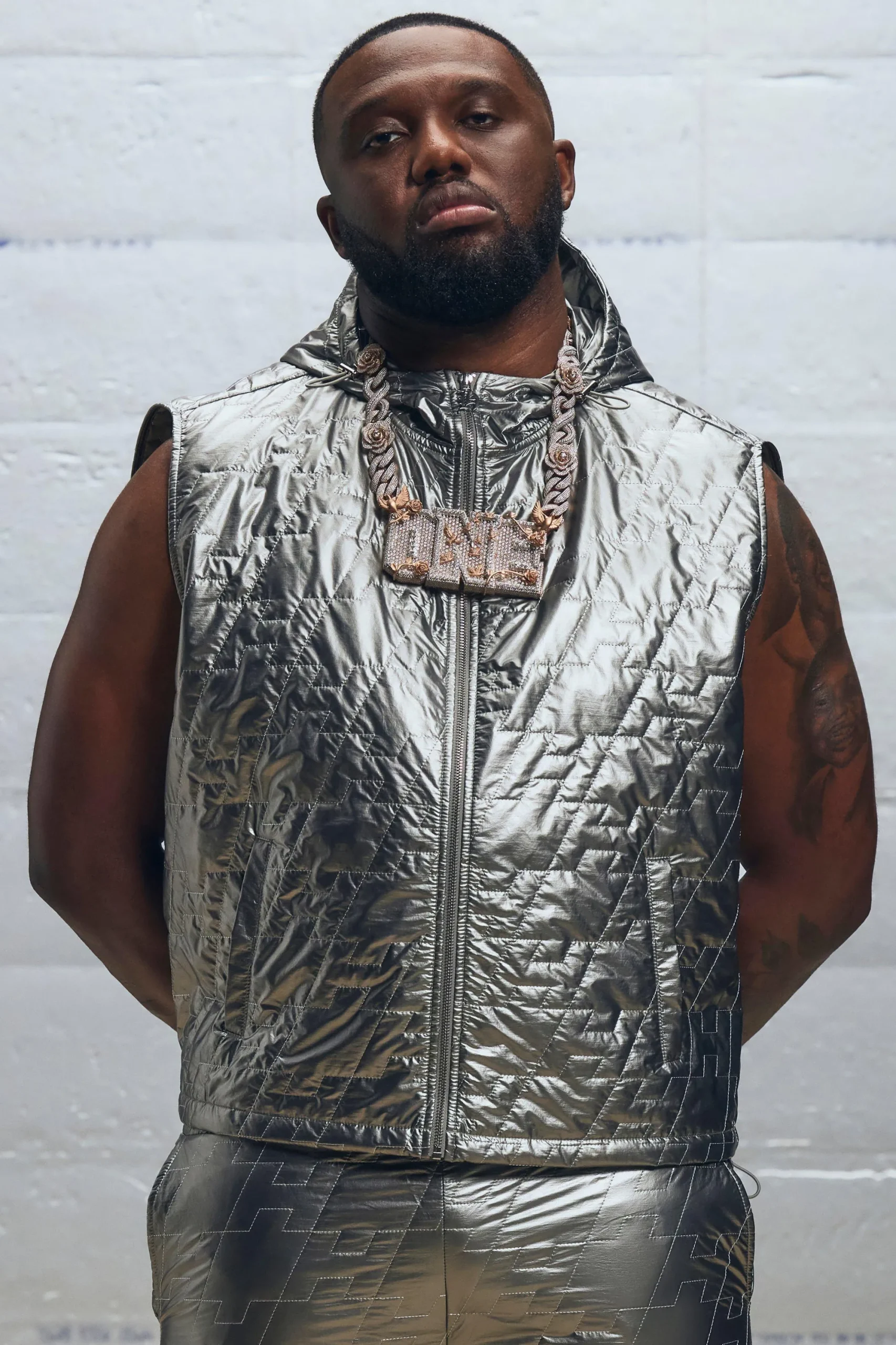 Boxy Utility Metallic Nylon Quilted Hoodie Vest | UK^boohooMAN Clearance