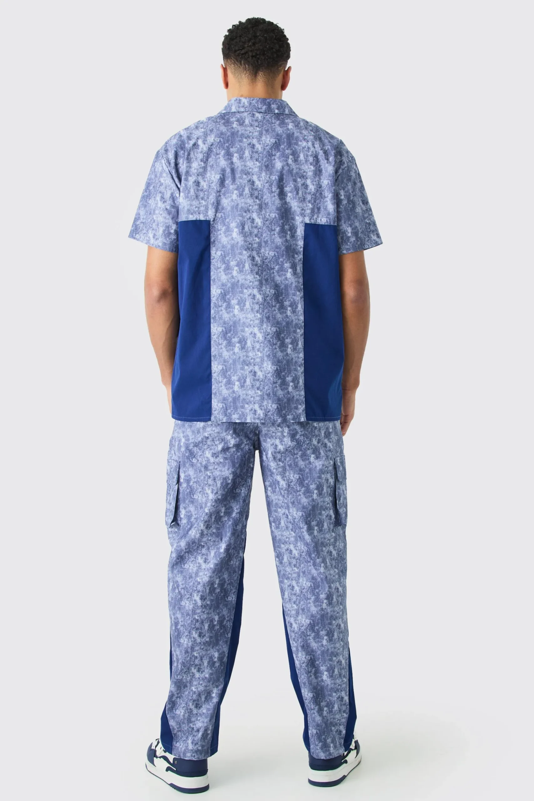 boohooMAN Camo Fixed Waist Gusset Relaxed Trouser | UK| Trousers