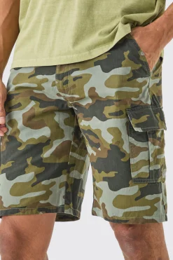 boohooMAN Camo Fixed Waist Relaxed Cargo Shorts | UK| Shorts