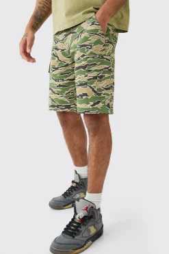 boohooMAN Camo Fixed Waist Relaxed Cargo Shorts | UK| Shorts