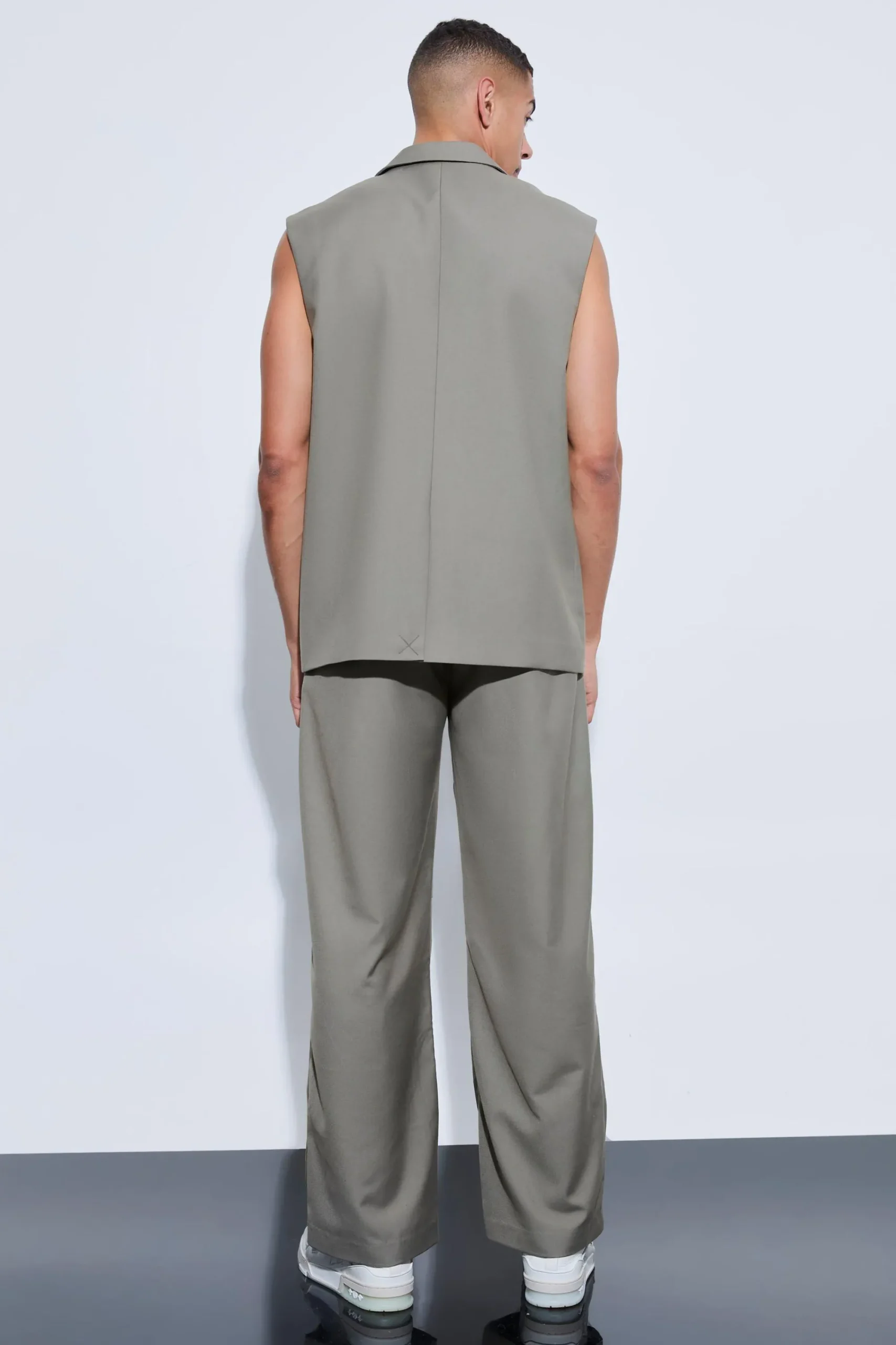 boohooMAN Cargo Pocket Wide Leg Trousers | UK| Suits & Tailoring