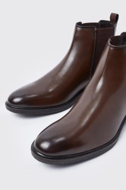 boohooMAN Classic Faux Leather Chelsea Boots | UK| Boots|Smart Shoes