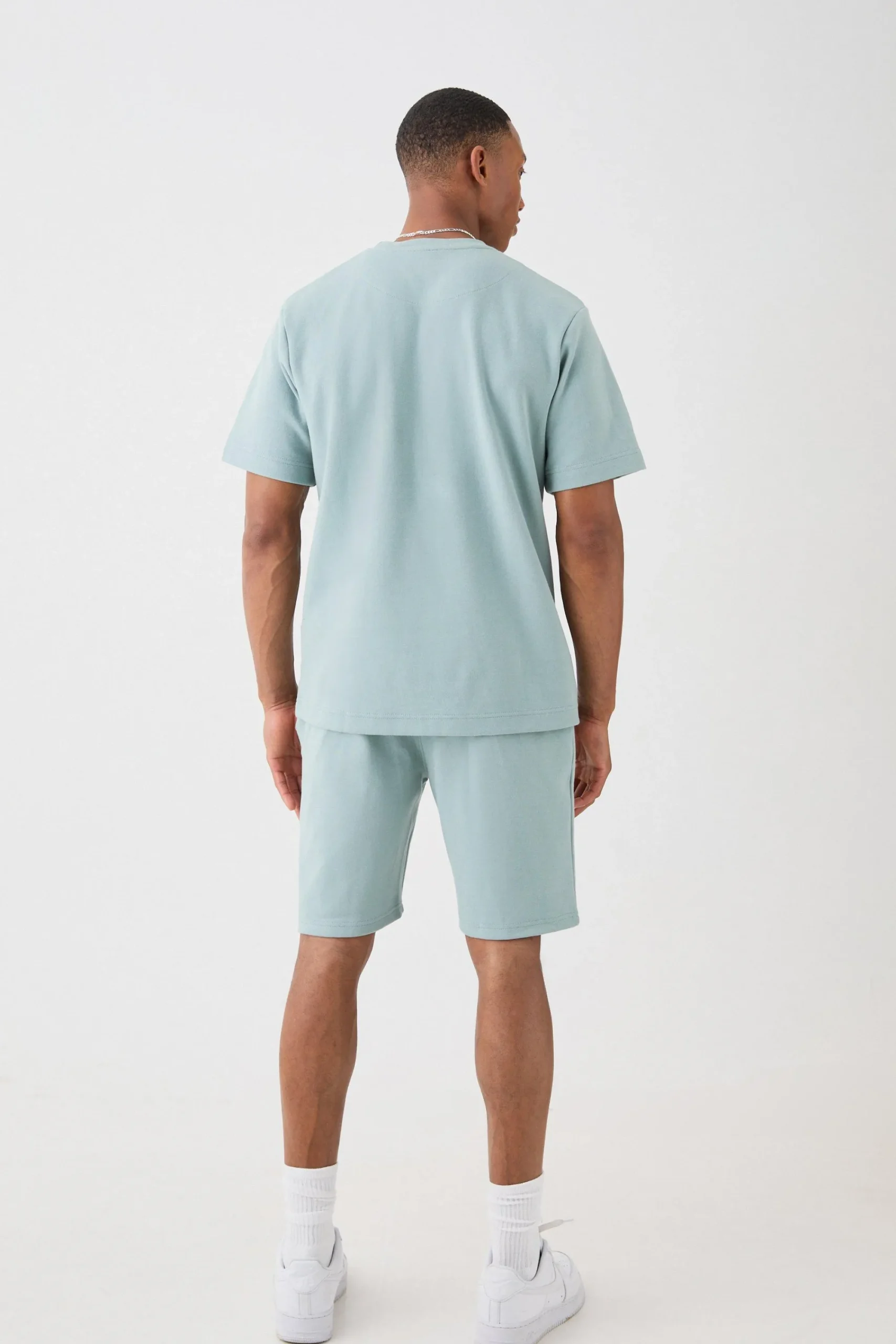 boohooMAN Core T-shirt & Short Interlock Set | UK| Sets & Co-Ords|Tracksuits