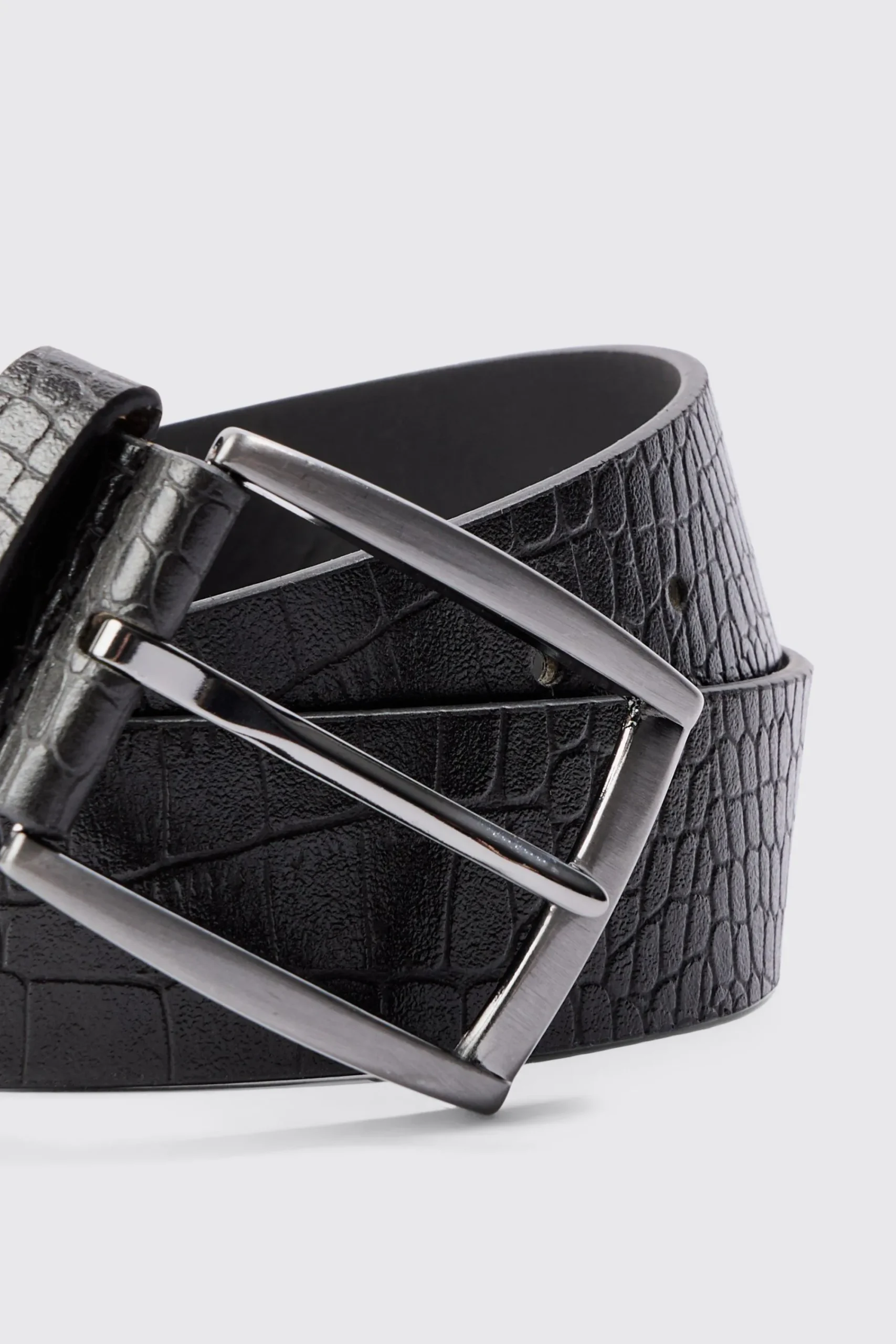 boohooMAN Croc Detail PU Belt In | UK| Belts