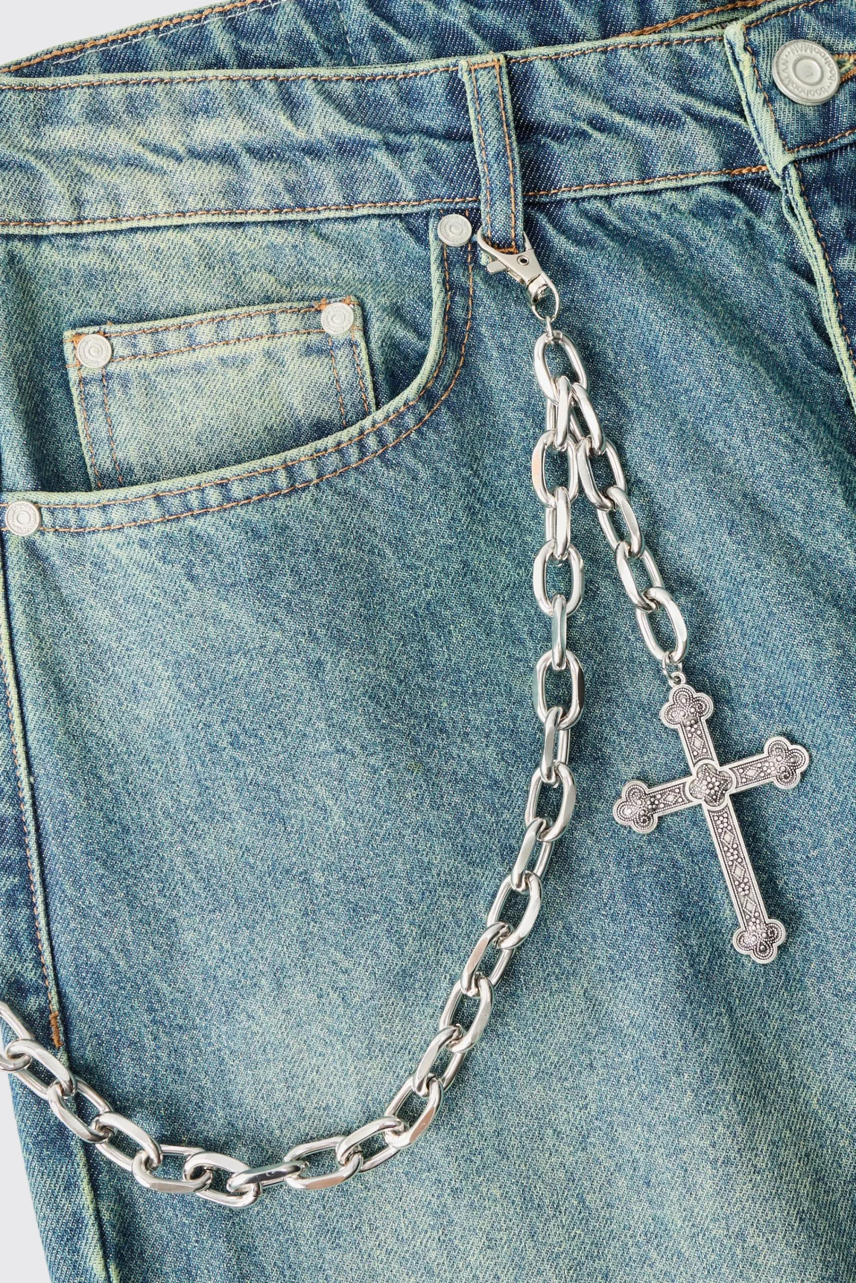 boohooMAN Cross Skull Jean Chain In | UK| Belts|Jewellery & Watches