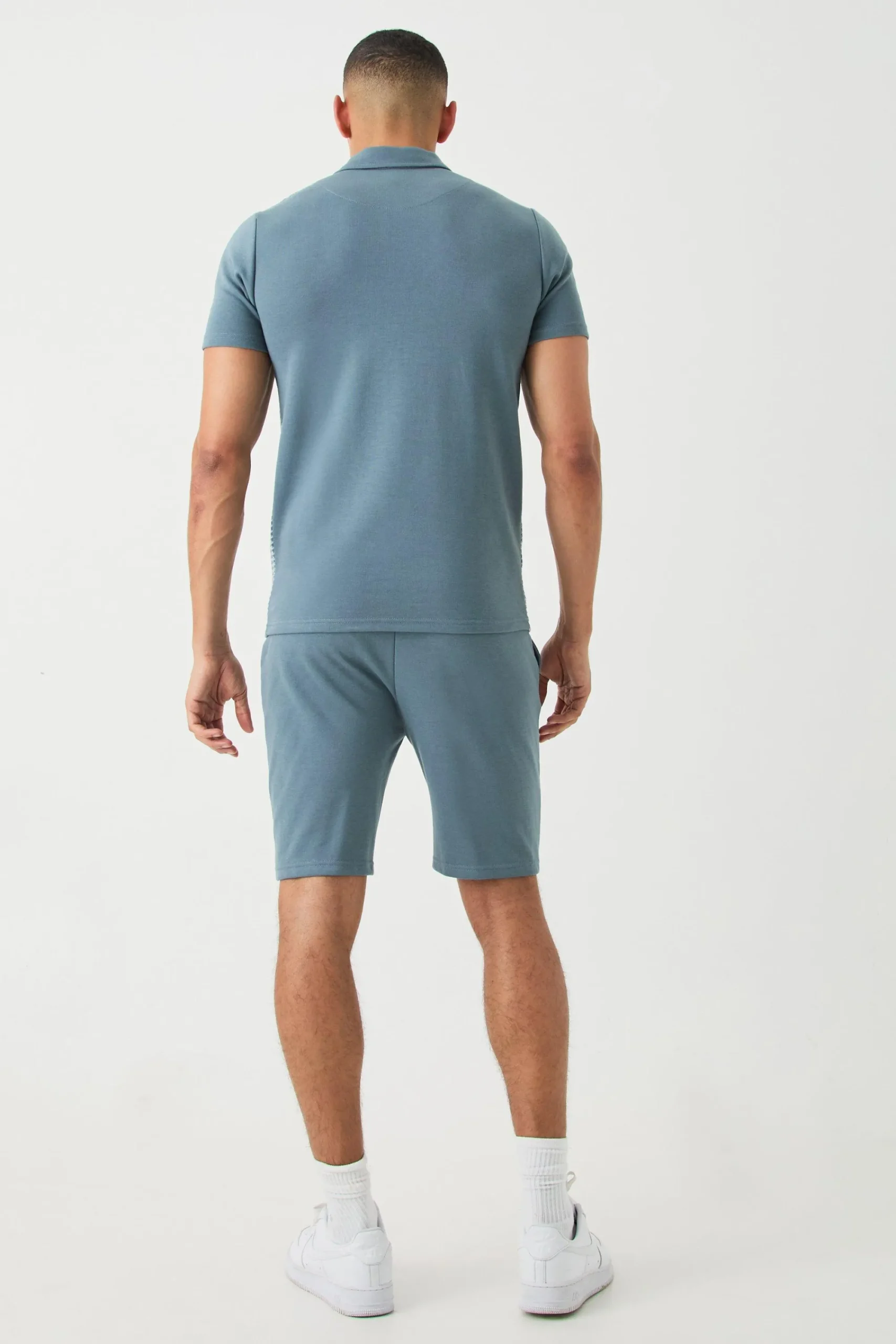 boohooMAN Dogtooth Jacquard Panel Polo & Short Set | UK| Sets & Co-Ords|Tracksuits