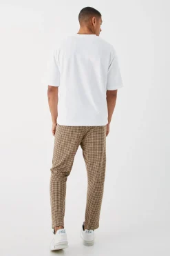 boohooMAN Elasticated Tapered Pintuck Dogstooth Trousers | UK| Trousers