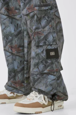 boohooMAN Elasticated Waist Camo Cargo Trousers | UK| Trousers|Cargos
