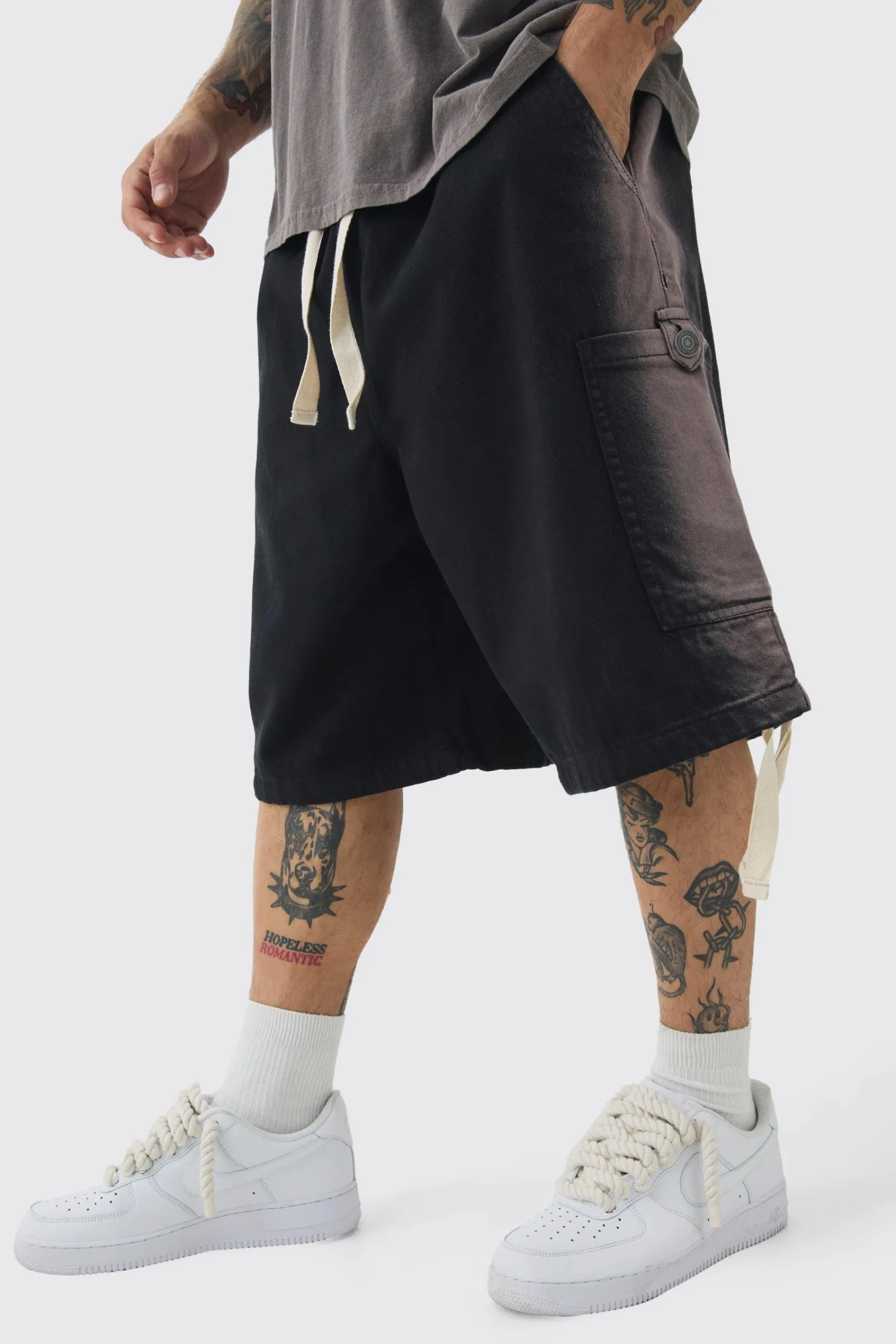 boohooMAN Elasticated Waist Contrast Drawcord Washed Parachute Short | UK| Shorts