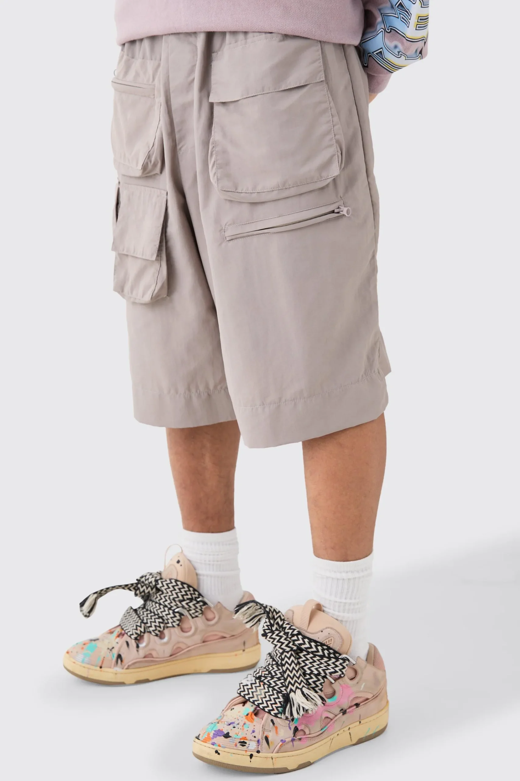 boohooMAN Elasticated Waist Multi Pocket Drawcord Parachute Shorts | UK| Shorts