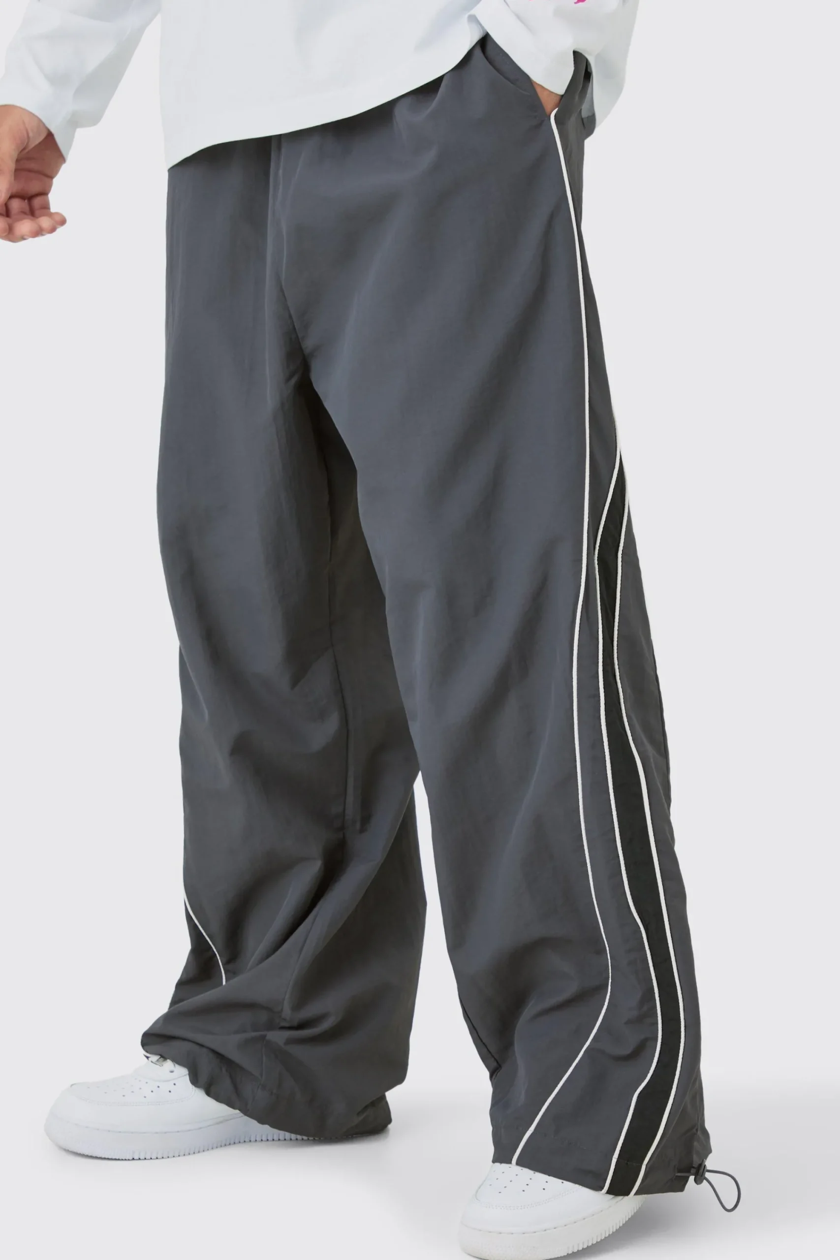 boohooMAN Elasticated Waist Piping Detail Parachute Pants | UK| Trousers