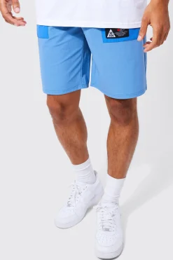 boohooMAN Elasticated Waist Relaxed Fit Branded Colour Block Cargo Shorts | UK| Shorts