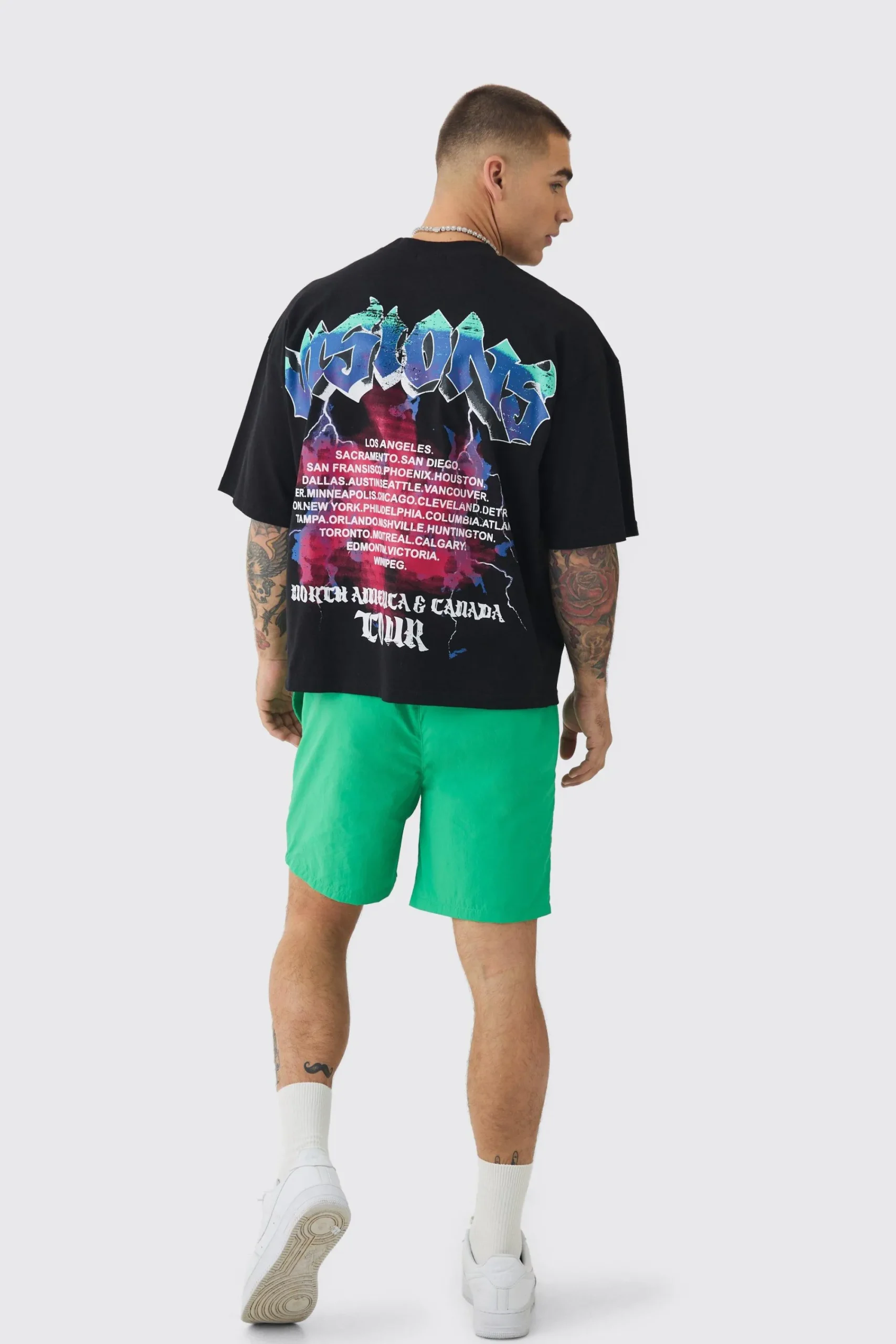 boohooMAN Elasticated Waist Relaxed Contrast Drawcord Shell Short Shorts | UK| Shorts