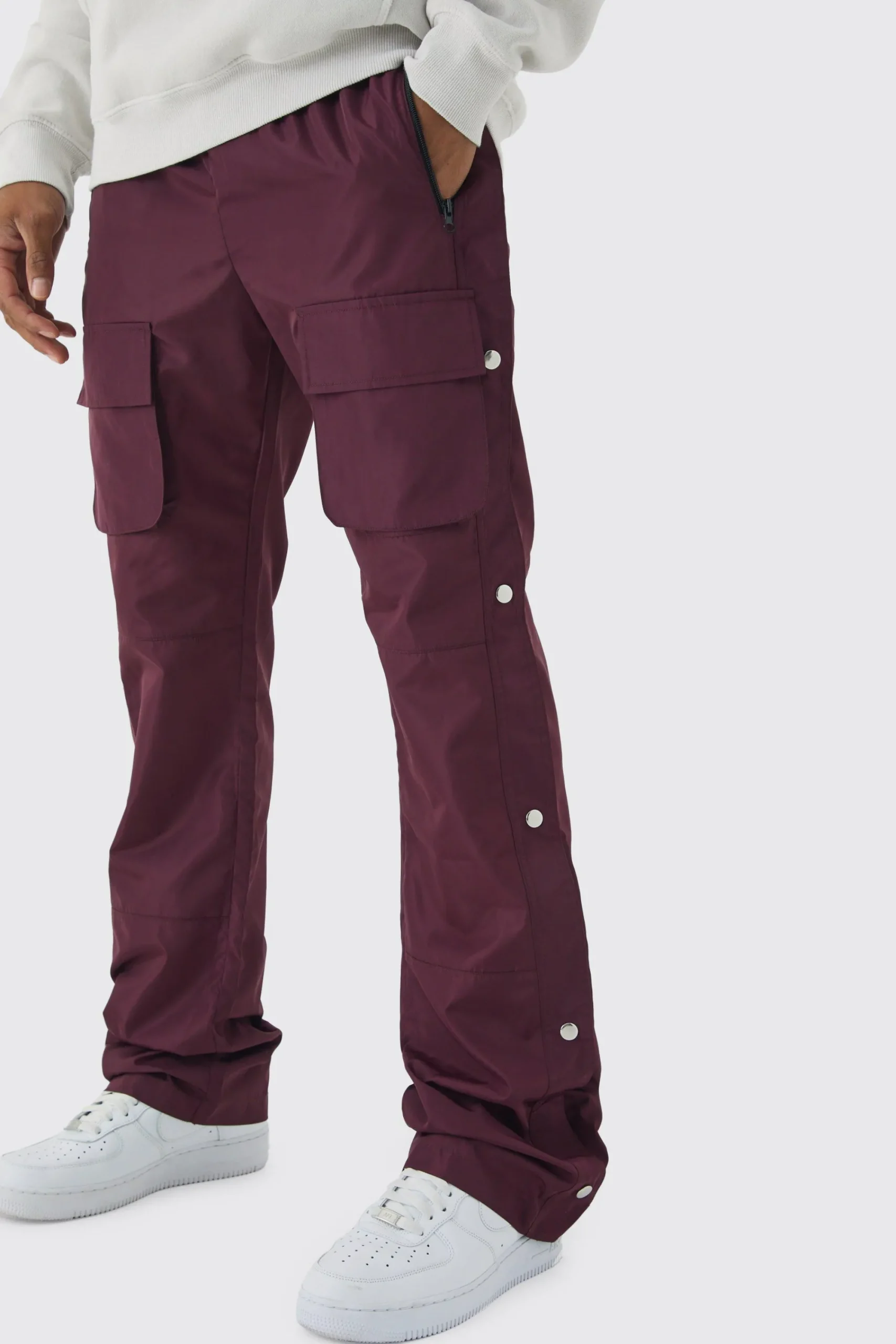 boohooMAN Elasticated Waist Slim Flare Stacked Cargo Trousers | UK| Trousers|Cargos