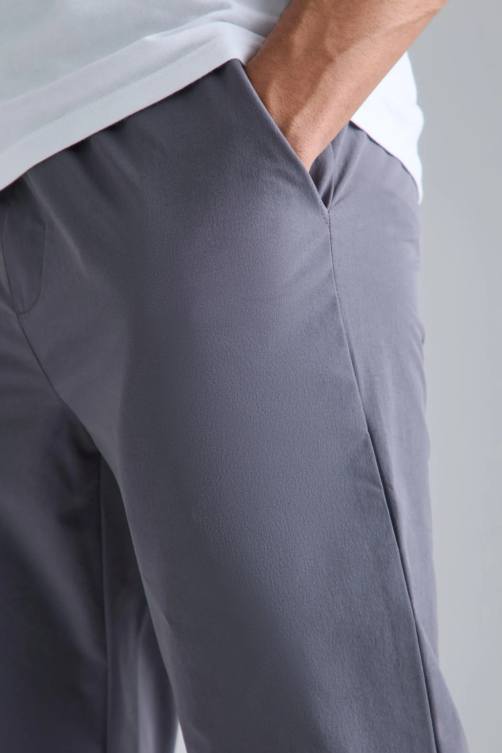 boohooMAN Elasticated Waist Technical Stretch Slim Trouser | UK| Trousers