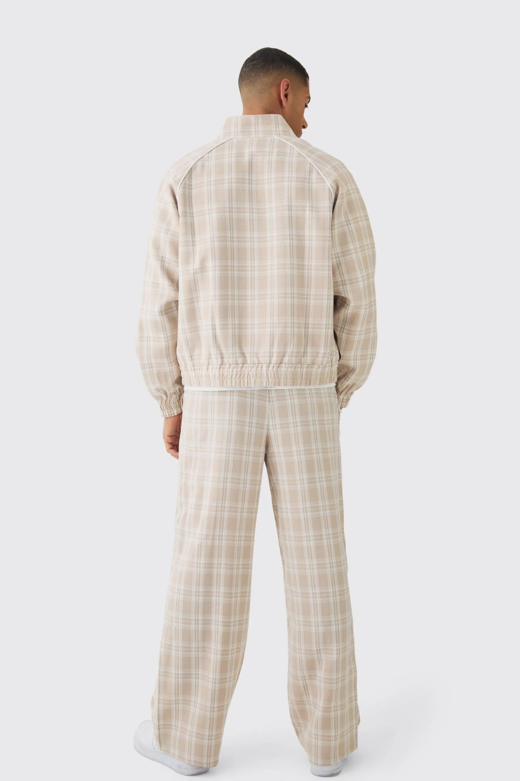 boohooMAN Elasticated Waist Wide Leg Checked Trousers | UK| Trousers|Sets & Co-Ords