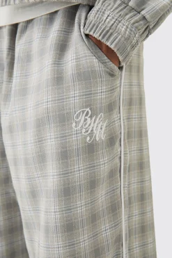 boohooMAN Elasticated Waist Wide Leg Checked Trousers | UK| Trousers|Sets & Co-Ords