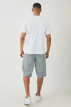 Extended Neck Metallic Bear T-shirt | UK^boohooMAN New