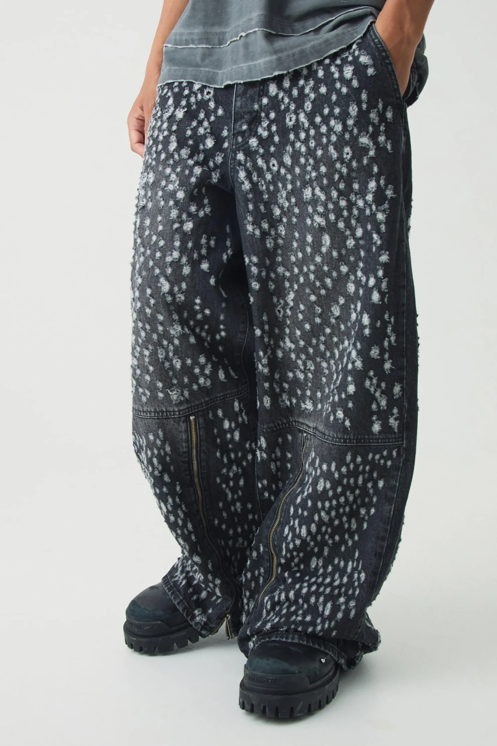 boohooMAN Extreme Baggy Rigid All Over Distressed Jeans | UK| Jeans