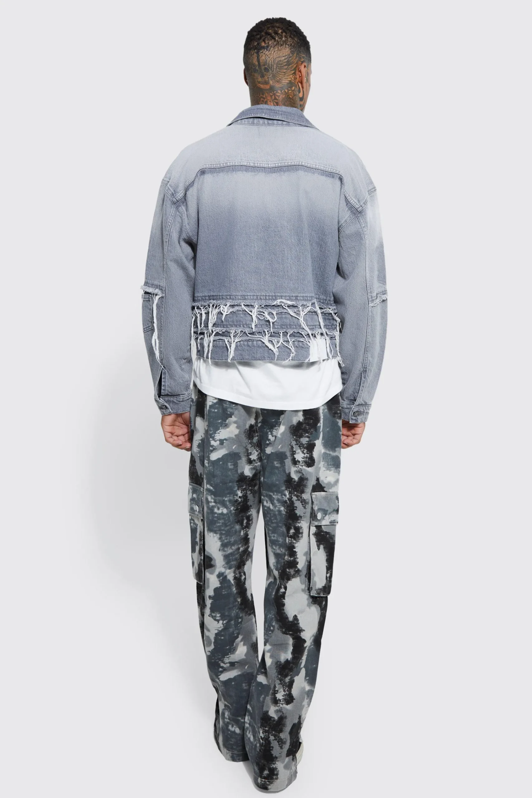 boohooMAN Fixed Relaxed Camo Cargo Popper Hem Trouser | UK| Trousers