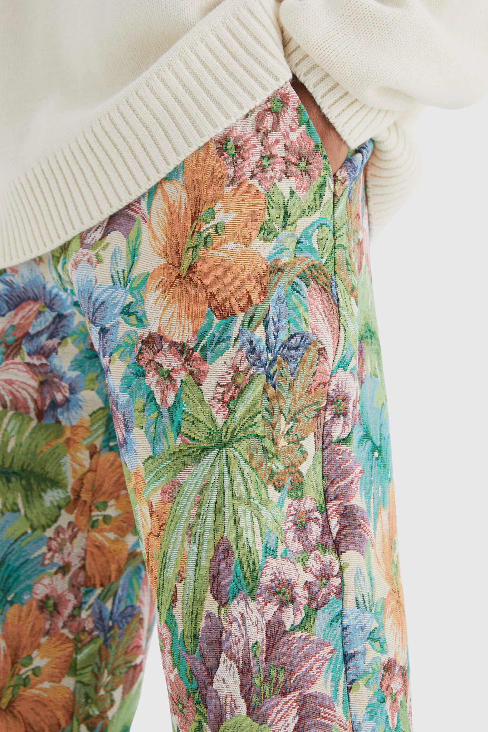 boohooMAN Fixed Waist Floral Tapestry Trouser | UK| Trousers