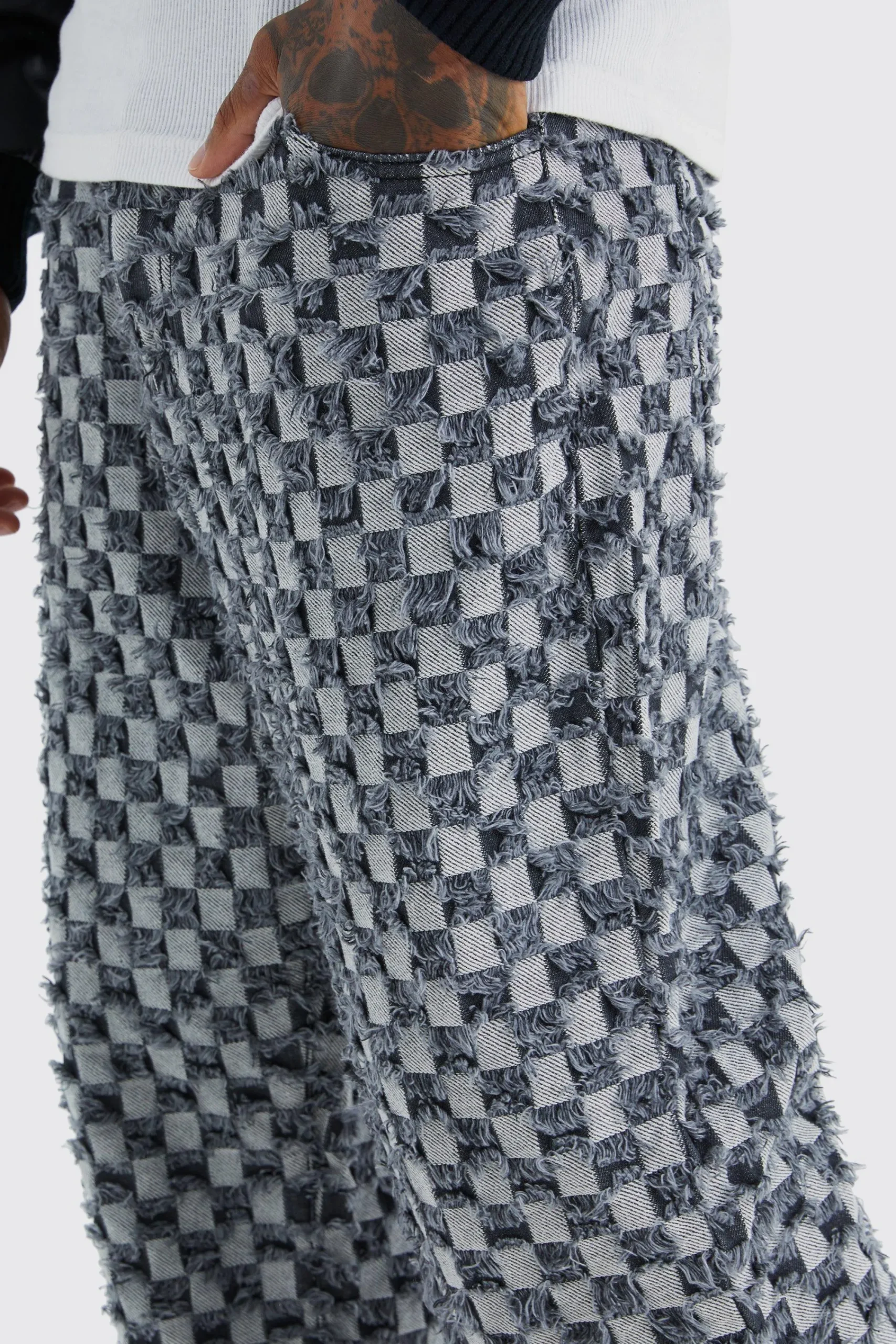 boohooMAN Fixed Waist Relaxed Checked Tapestry Trouser | UK| Trousers