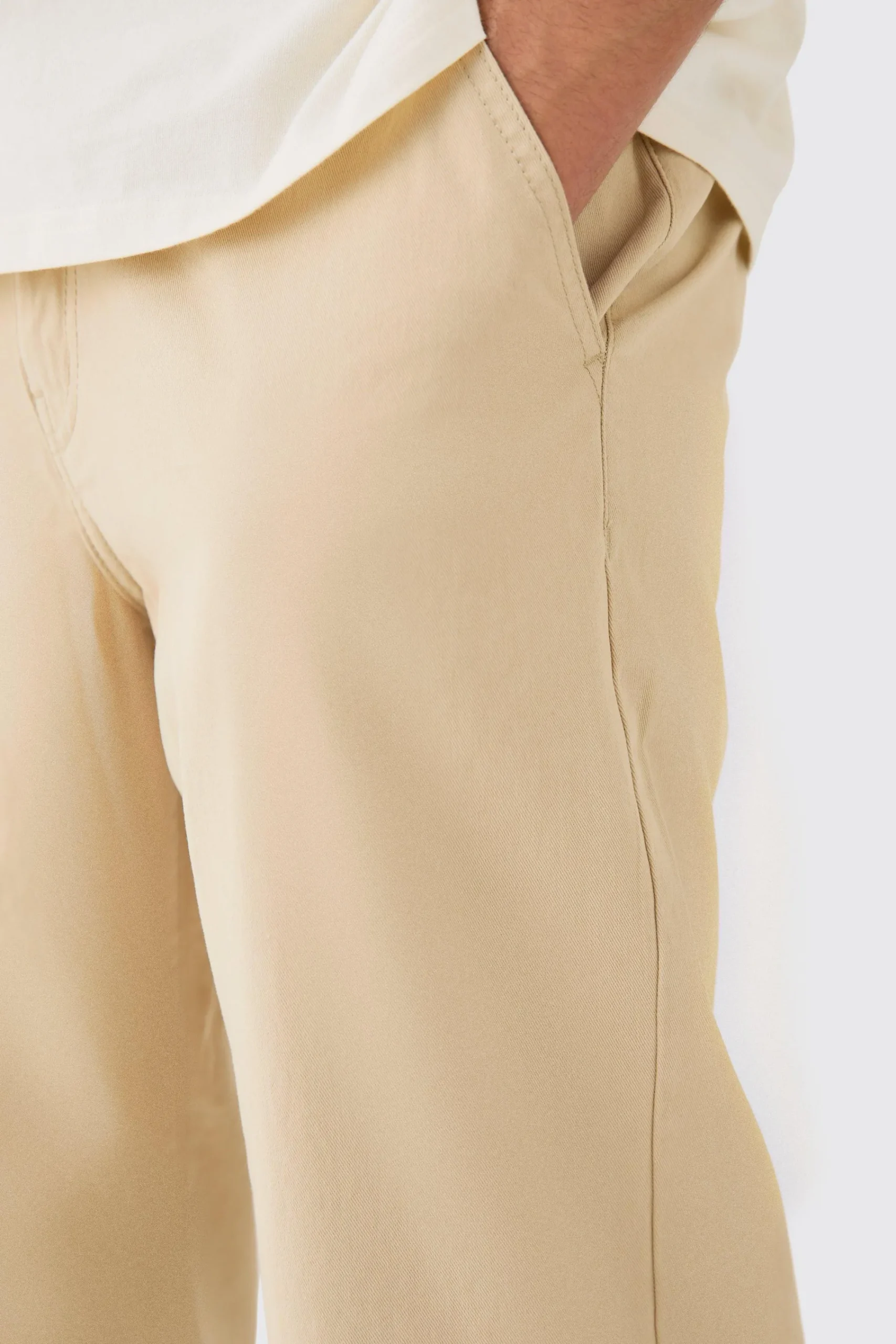 boohooMAN Fixed Waist Skate Cropped Chino Trouser | UK| Trousers