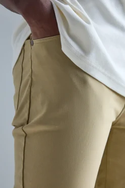 boohooMAN Fixed Waist Slim Fit Technical Golf Stretch Trouser | UK| Trousers