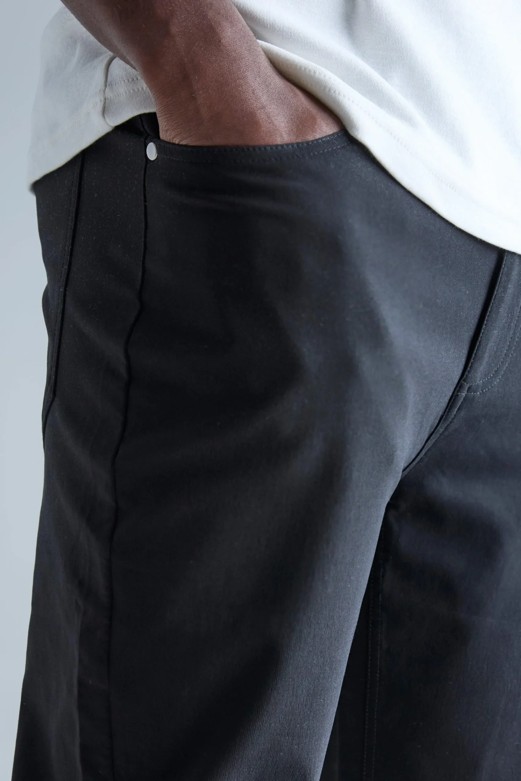 boohooMAN Fixed Waist Slim Fit Technical Golf Stretch Trouser | UK| Trousers