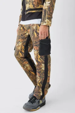 boohooMAN Fixed Waist Straight Leg Twill Camo Trouser | UK| Trousers