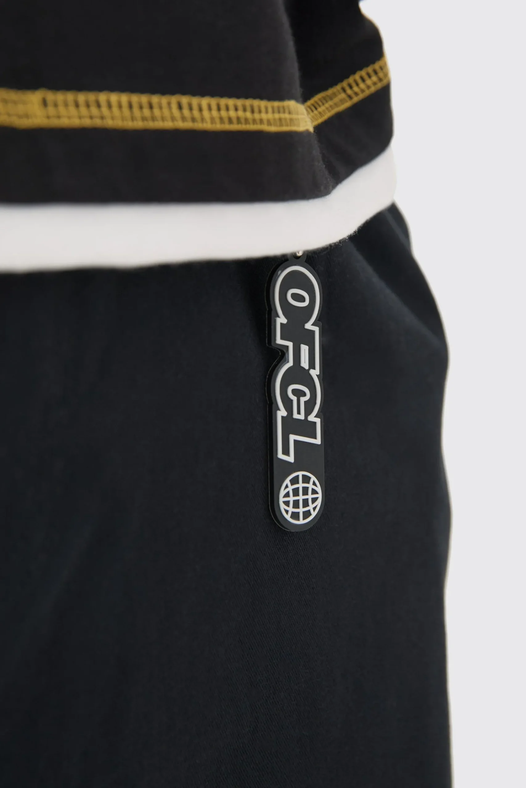 boohooMAN Fixed Waist Super Wide Leg Chino With Charm | UK| Trousers